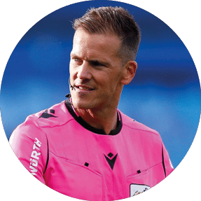 ZARAGOZA, SPAIN - MAY 08: Juan Luis Pulido Santana, match referee looks on during the Liga Smartbank match betwen Real Zaragoza and RCD Espanyol at La Romareda on May 08, 2021 in Zaragoza, Spain. Sporting stadiums around Spain remain under strict restrictions due to the Coronavirus Pandemic as Government social distancing laws prohibit fans inside venues resulting in games being played behind closed doors. (Photo by Eric Alonso/Getty Images)